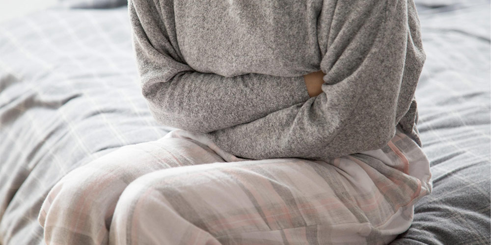 20至35歲女性常見經前症候群，可能出現頭痛、腹脹、乳房脹痛、疲勞或食慾改變等症狀，每次月經前反應皆不同